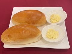 黄油面包-红房子西菜馆(淮海中路店)