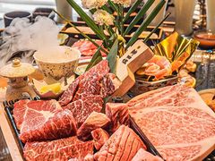 -铭牛烧肉·和牛海鲜自助(高新月牙湖店)