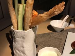 笔筒色拉-穹六人间 people 6(岳阳路店)