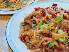 -百味地锅鸡(铜山路店)