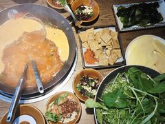 -贵厨酸汤牛肉(小十字店)