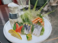 -鼎泰亨·海鲜牛肉餐厅(滨江店)