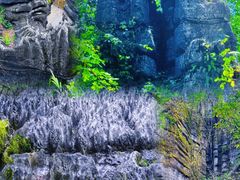 -梭布垭石林景区