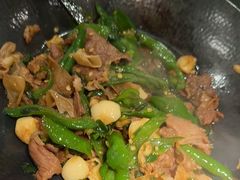 -费大厨辣椒炒肉(高铁吾悦广场店)