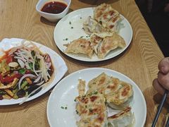 -三好食堂(煎饺·馄饨·肉饼米线·盛世广场店)