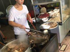 -潮镇老尾牛杂(环城西路店)