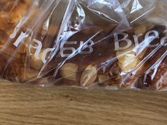 -Bread618面包生日蛋糕(欧亚商都店)