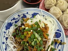-高师傅特色米粉汤包(建设路店)