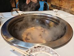 -哈尔滨烧烤·山河村铁锅炖(交大店)