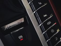 -成都锦江保时捷中心