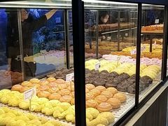 面包甜点陈列柜-LELECHA乐乐茶(上海五角场万达广场店)