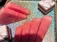 -铭牛烧肉·和牛海鲜自助(高新月牙湖店)