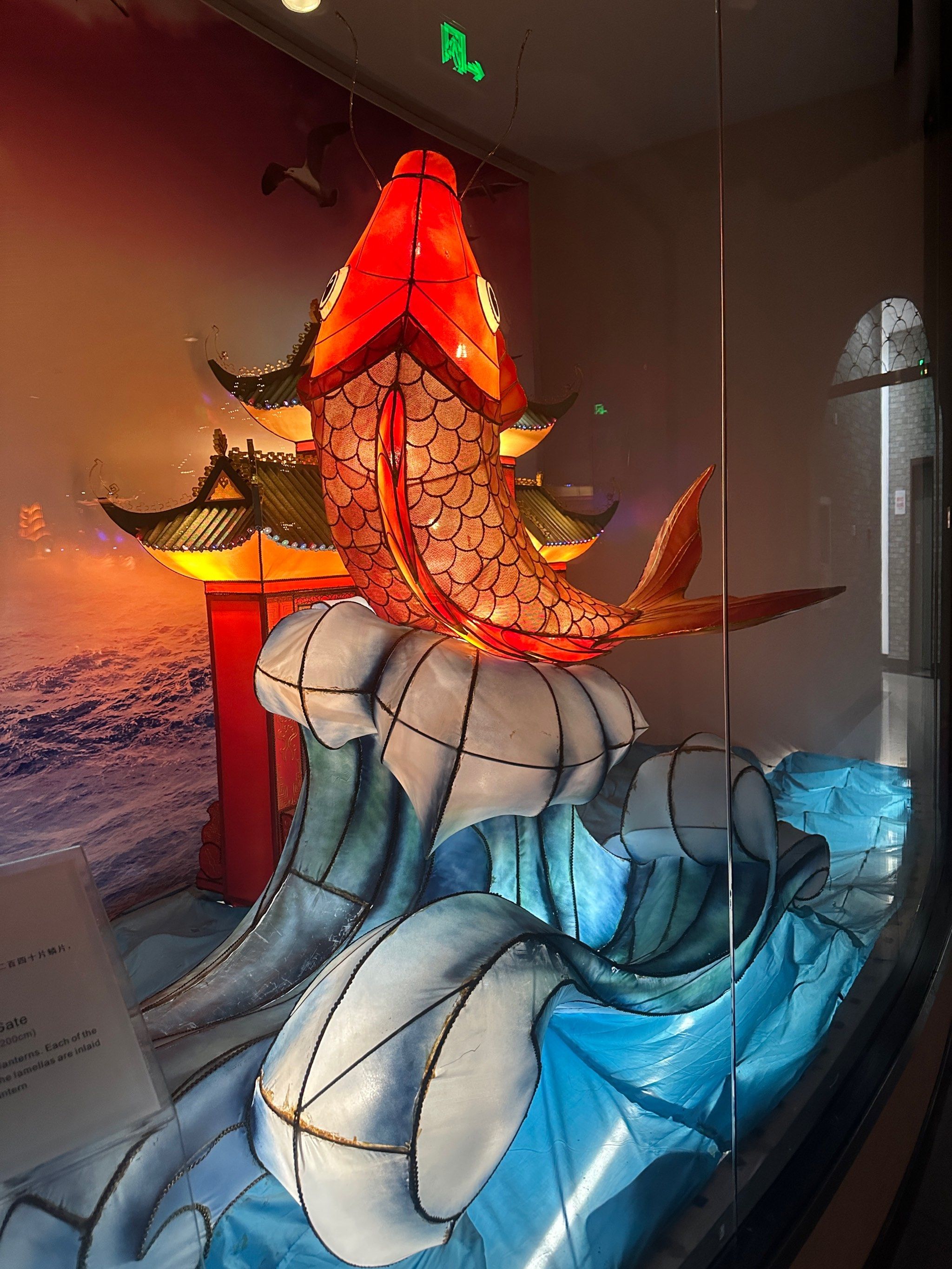 在这里看彩灯过大年～硖石灯彩馆