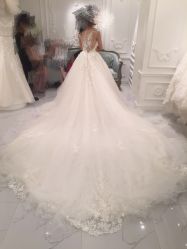 点击看大图 221824374482887154-LA GRACE高端婚纱礼服定制馆