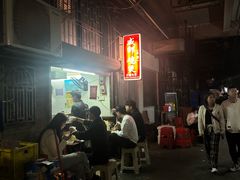 -威邵鸡煲(西华路总店)