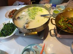 -松沪名灶·豆浆鱼头·新上海菜(江川路交大店)
