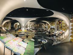 -钟书阁(珍园店)