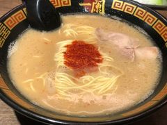 -一兰拉面(新宿中央东口店)