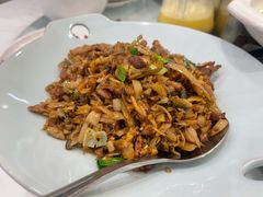 樟树白辣椒炒肉-饭怕鱼(阳光100店)