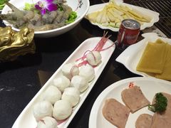 -重庆德庄火锅(体育中心店)