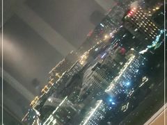 -荣誉国际酒店-云顶旋转餐厅