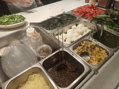 -油梨树 AVOCADO TREE(亮马桥店)