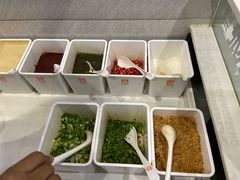 自助调料区-张亮麻辣烫(天津河东华馨公寓店)