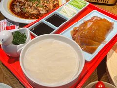 招牌烤鸭半只-蓉和妈妈菜·芙蓉花开(高新店)