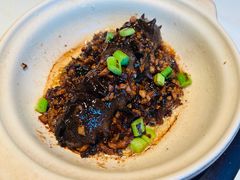 啫啫梅菜扣肉酿海参-炳胜私厨(中达旗舰店)