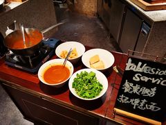-松山湖凯悦酒店·Café自助餐厅·周末火舞秀表演
