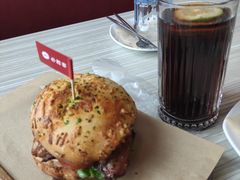 -必胜客(绿地新都会店)
