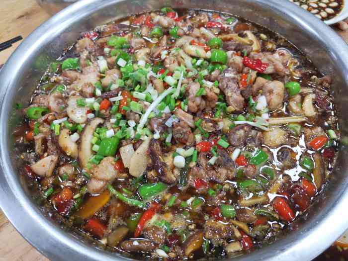 食神又名厕所兔(内江分店)-"来吃了两次的店,朋友们都说还不错,兔子很