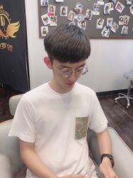 -迪罗造型•潮色接发