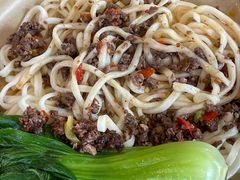 -方铲铲·成都板凳面(滨江银泰店)