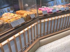 面包甜点陈列柜-木子木水日式烫面包(世界城光谷店)