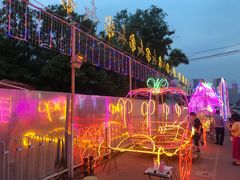 -新五爱道夜市