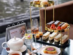 -广州天河希尔顿酒店