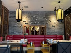 -野山舂·贵州现舂酸汤牛肉(民生路店)