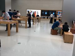 -Apple零售店(玄武湖店)