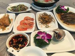 -快乐海鲜酒楼(滇池路店)