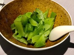 葱油莴笋-屋里厢上海菜馆