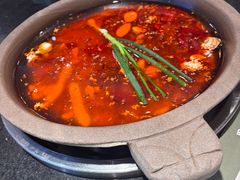 -憨石匠山野鲜菜火锅(理工店)