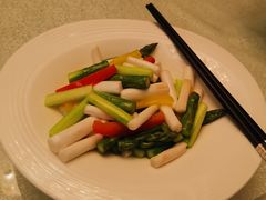芦笋炒草芽-云腾食府·云南菜