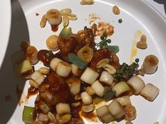 特色宫保鸡丁-羲和雅苑•北京烤鸭(吴中路万象城店)