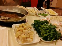 -彤德莱火锅(商圣嘉源店)