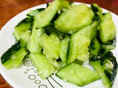 -胡子饮食店