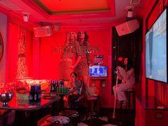 -UK派对KTV(日月广场店)