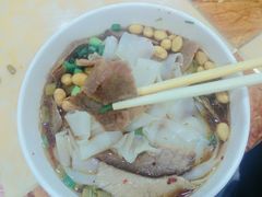 -覃肥叔桂林米粉(粮道街店)