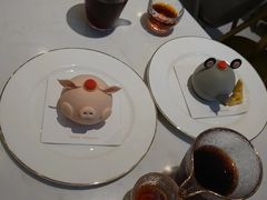 -Fridi Patisserie Cafe