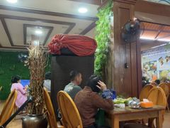 -沐毫傣泐云南菜孔雀宴•手抓饭傣味烧烤(曼听公园店)